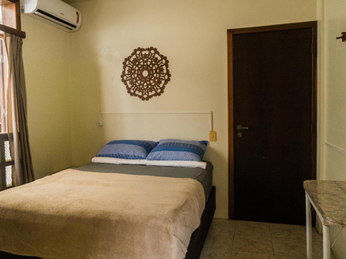Sunhouse Hostel Florianopolis Exterior photo